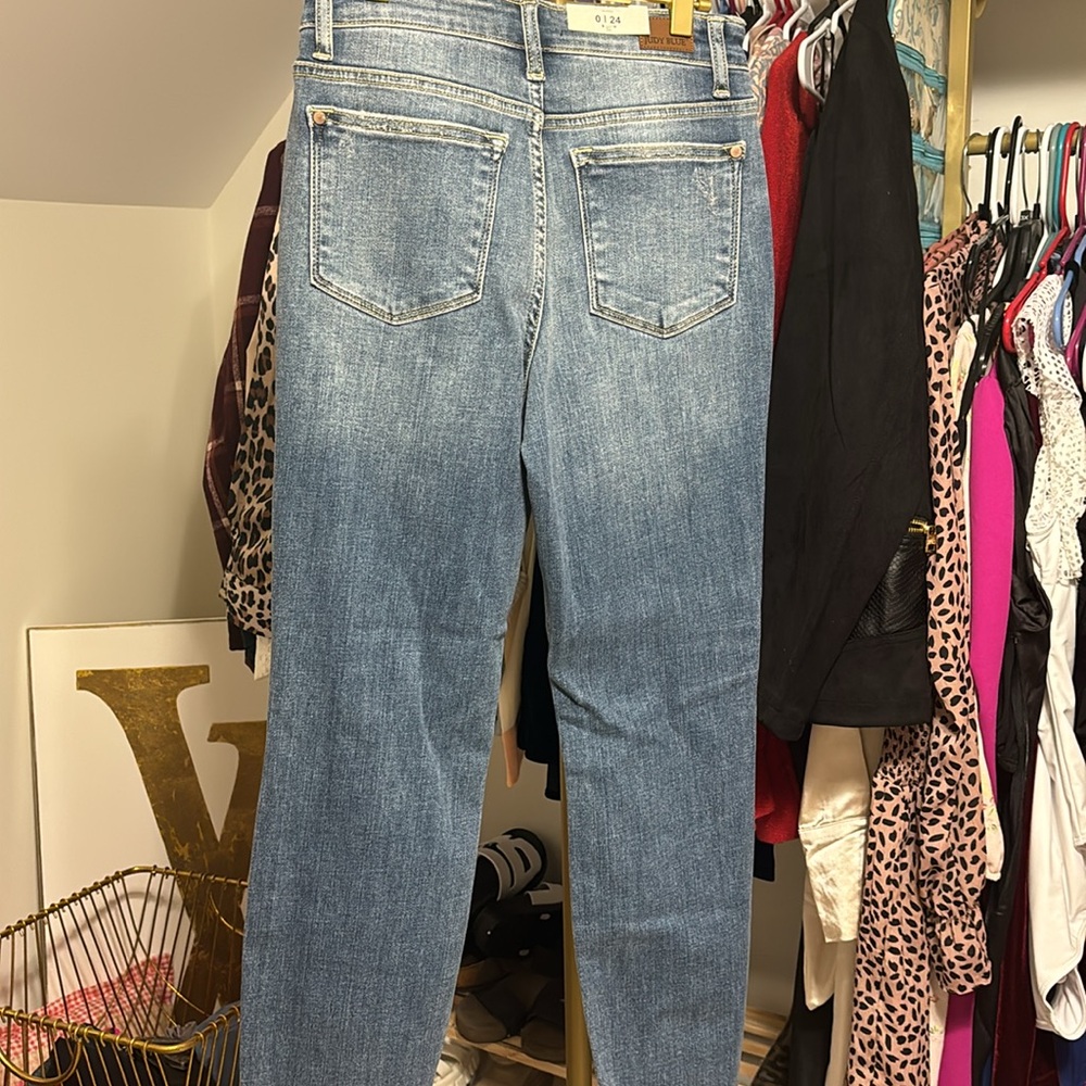 NWT judy blue 0/24 jeans - Picture 7 of 7